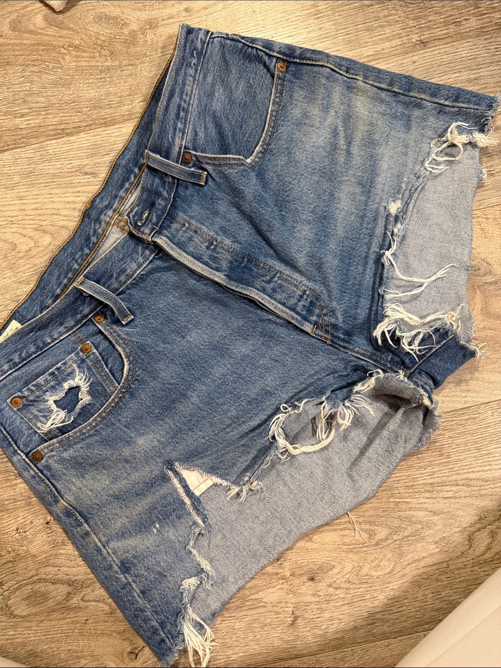 Levi’s  High-Waist Denim Shorts - Medium Blue